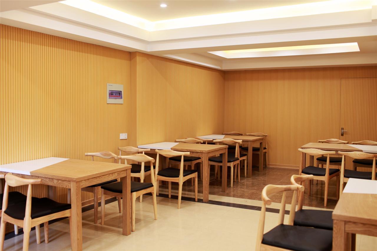 Greentree Inn Zhengzhou Xinzheng City Longhu Town Xiangyun Road Express Hotel Extérieur photo