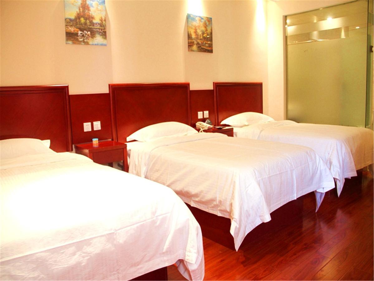 Greentree Inn Zhengzhou Xinzheng City Longhu Town Xiangyun Road Express Hotel Extérieur photo