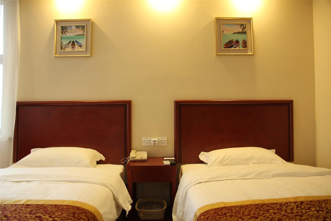 Greentree Inn Zhengzhou Xinzheng City Longhu Town Xiangyun Road Express Hotel Extérieur photo